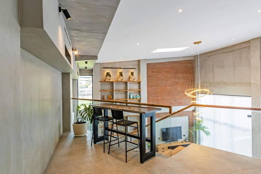 Manresa Villa Bali 4 Чангу Экстерьер фото