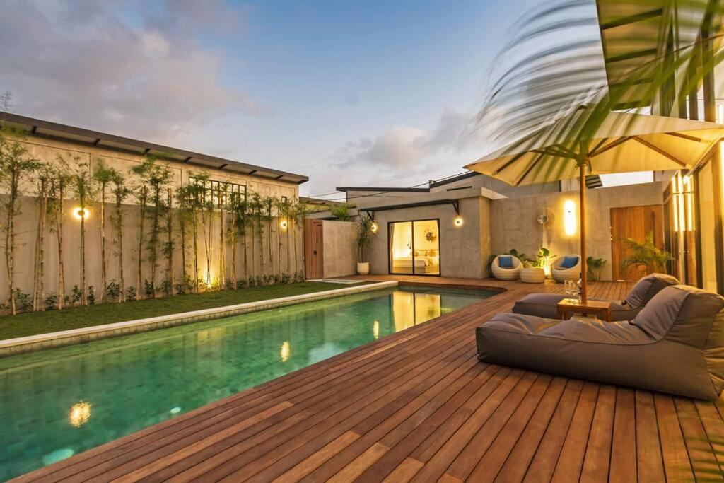 Manresa Villa Bali 4 Чангу Экстерьер фото